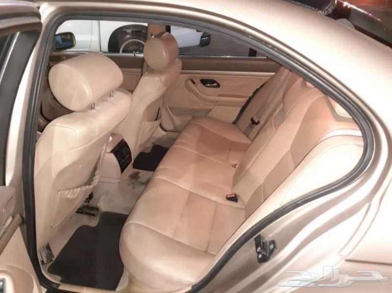 Bmw سياره بي ام 523. 6000 ريال