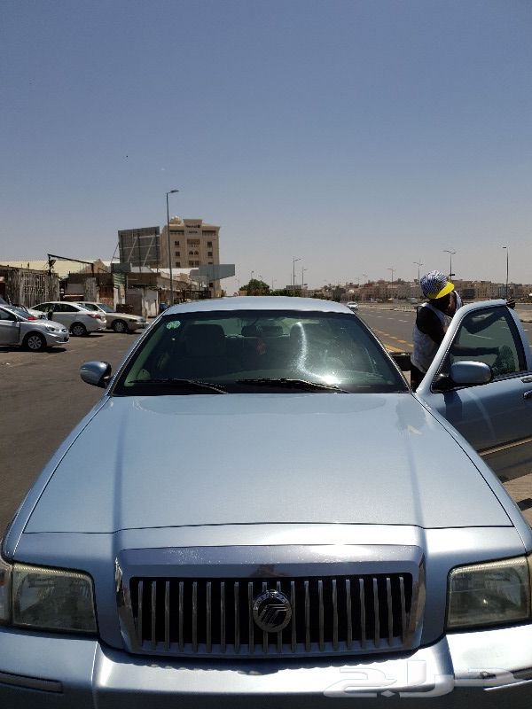 فورد جراند ماركيز 2011