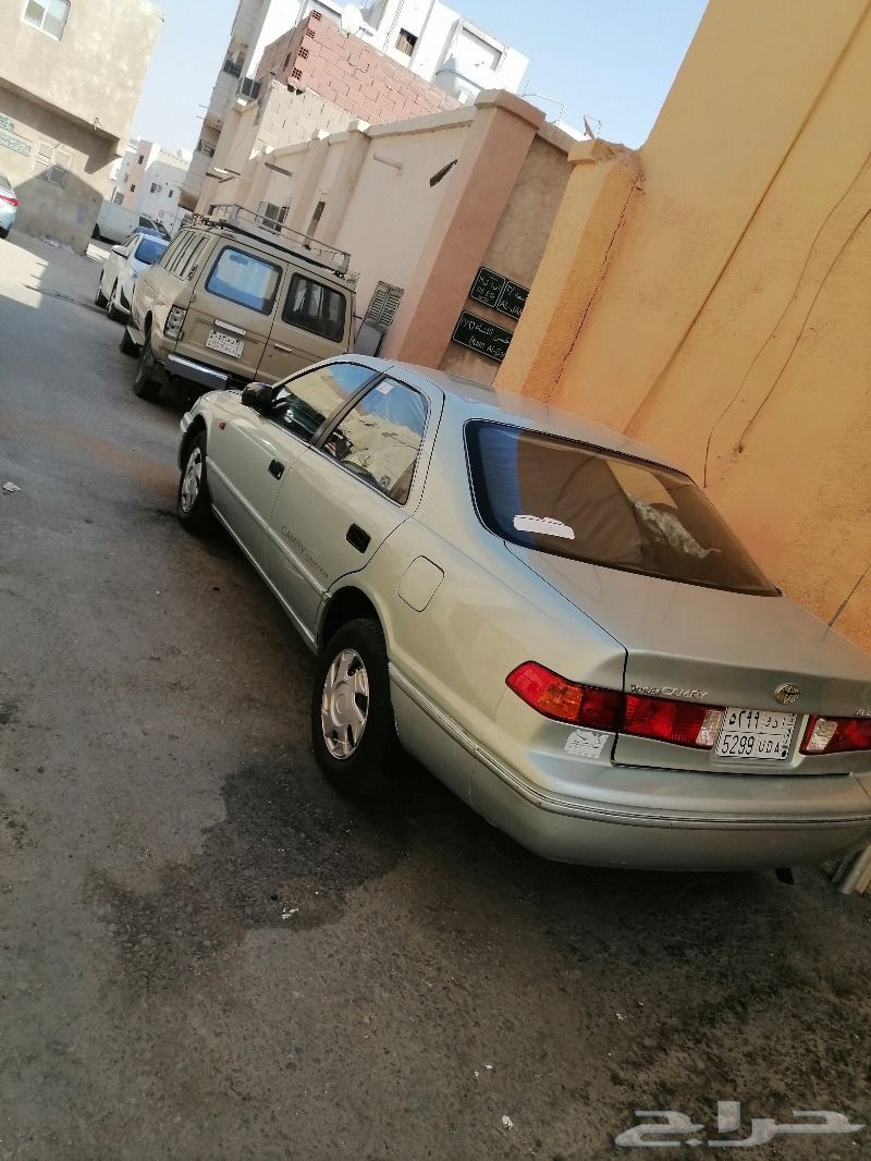 حراج السيارات كامري 2002