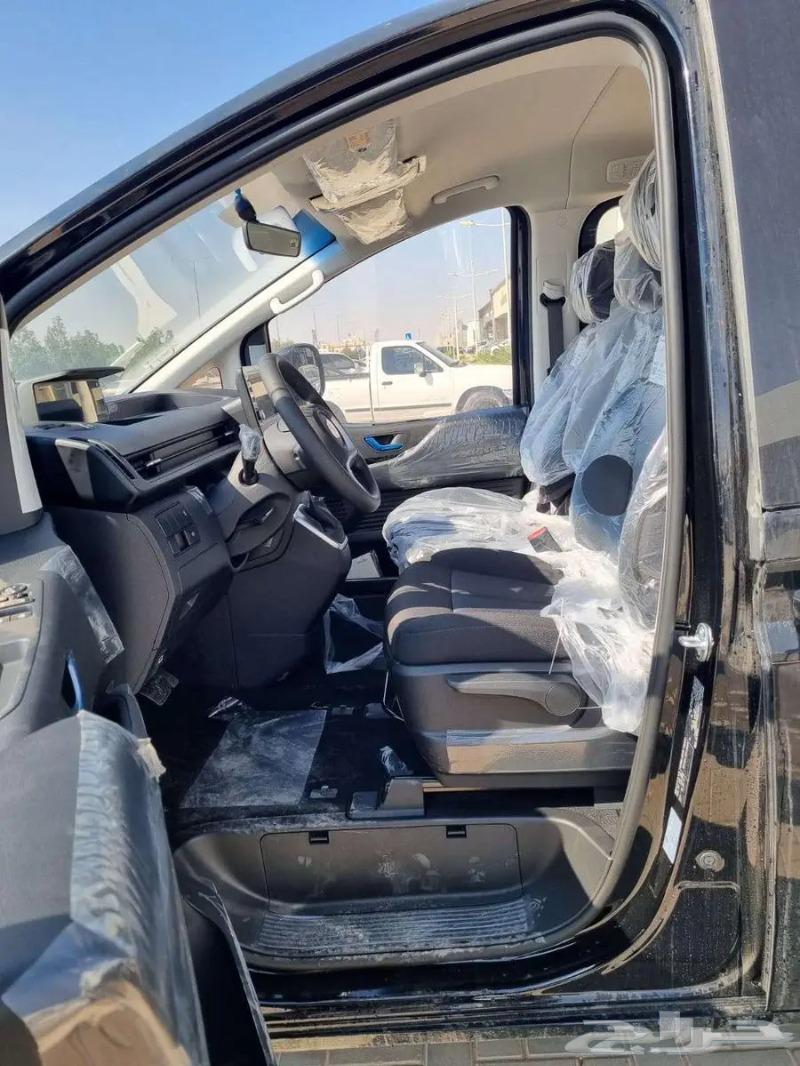 Hyundai Staria Diesel 9-Seater 2025 Model Lowest Cash and Installment Price63616155702274111