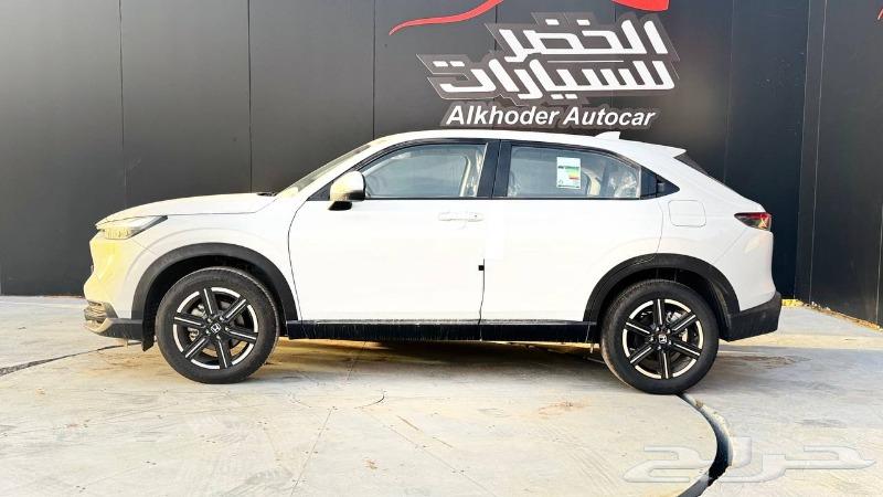 هوندا اتش ار في 2024 ابيض63616155442945112