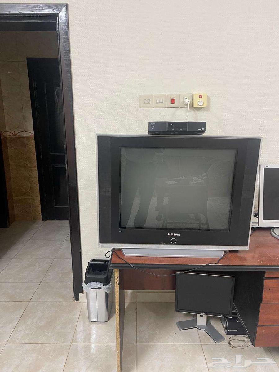 جهاز تلفزبون مع رسيفر ومسجل النترا واشياء اخرى63326674686849111