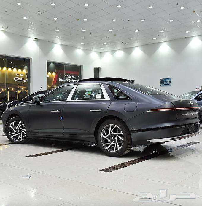 Hyundai Azera 2025 (All Variants) - Lowest Prices63616289575683114