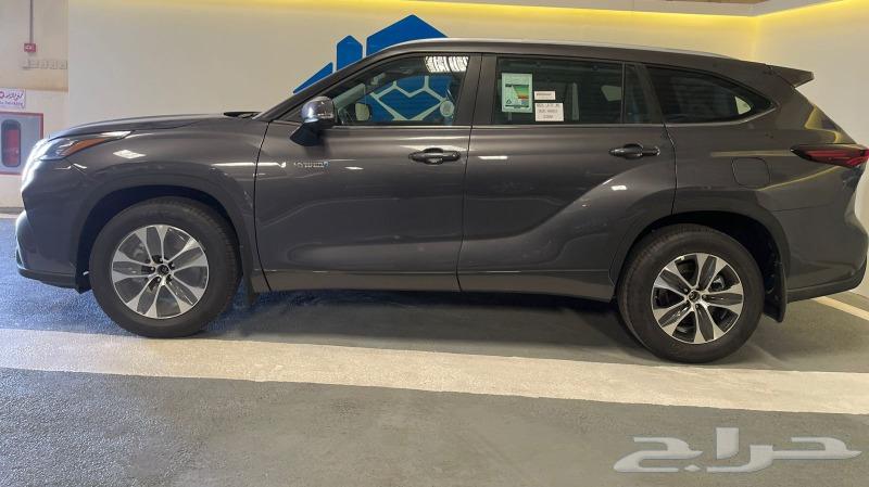 Toyota Highlander GLE 202463616283787393111
