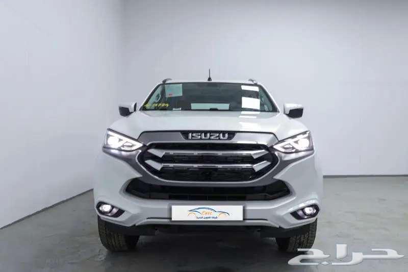 Isuzu MUX 2024 All Categories with Best Year-End Offers63616285911683113