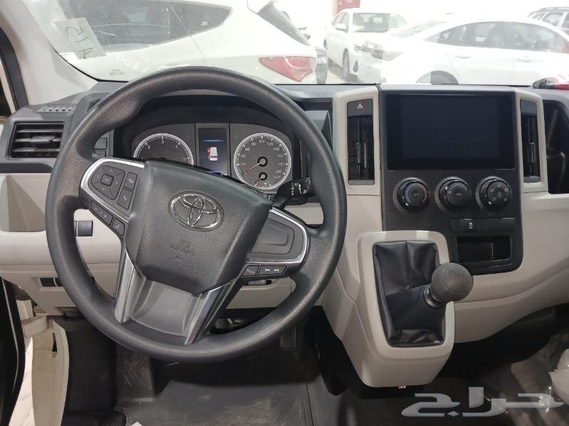Toyota Hiace Cargo Low Roof Diesel Special Offer63616290992003111
