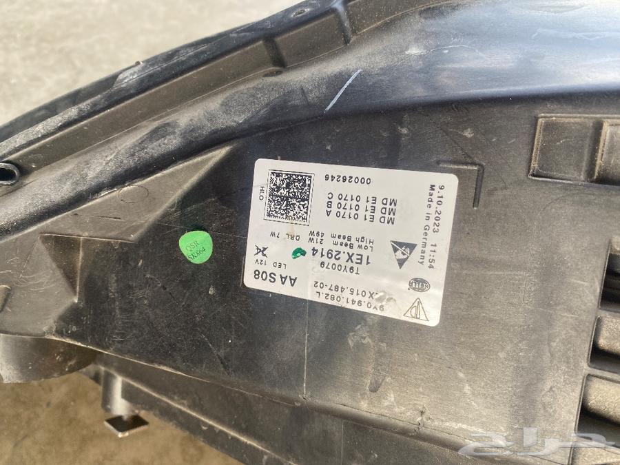 Porsche Cayenne right headlight63616294616323112