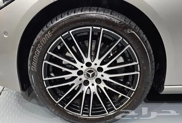 Mercedes-Benz C200 202363616442647170114