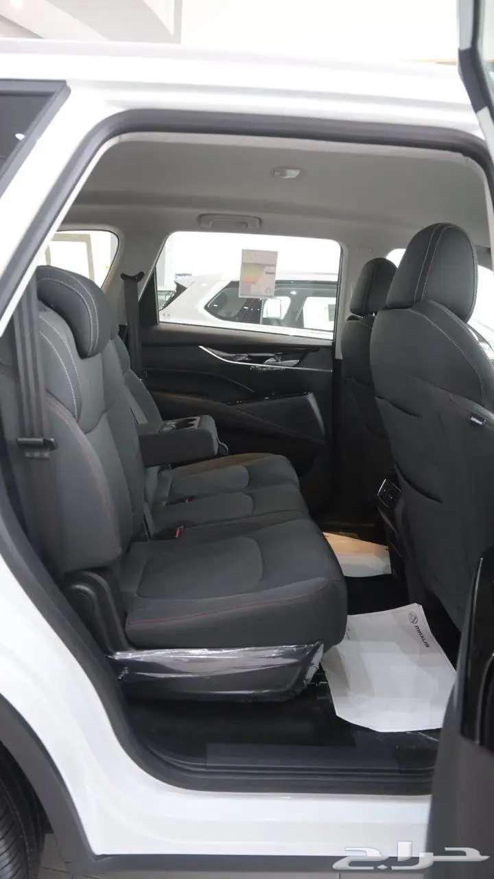 Maxus D60 Max Elite 2025 Cheapest Price with Free Thermal Insulation63616434990209112