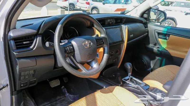 تويوتا فور تشنر 2025 بنزين وديزل كاش واقساط63616310889473112