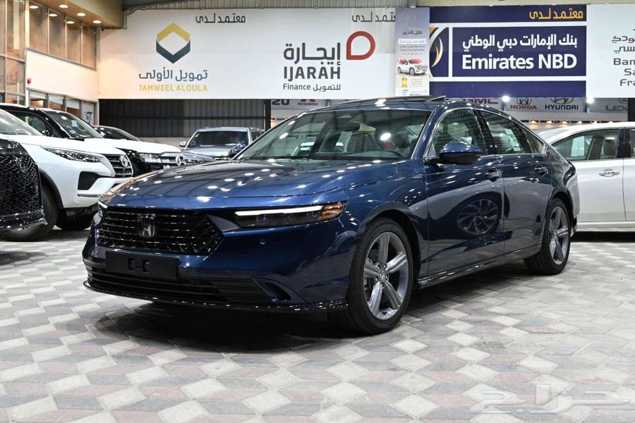 هوندا اكورد 2024 متوفر استاندر -نص فل - فل كامل63616309441153111