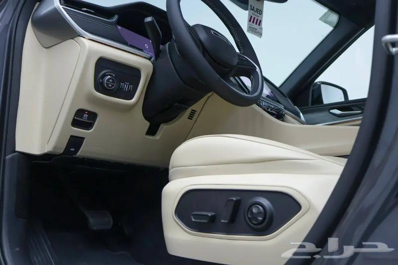 Jeep Grand Cherokee Limited 7-Seater Model 202363616465707907114