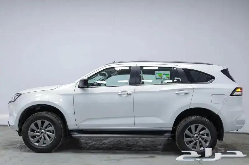 Isuzu MU-X 2024 Cash and Installments63616459046915112