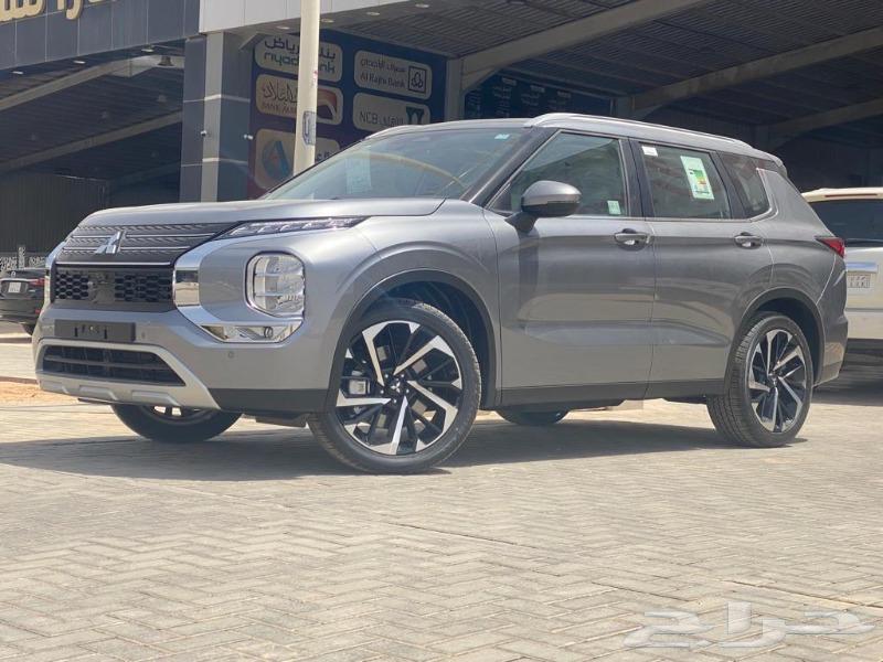 Mitsubishi Outlander Full Panorama and Fully Loaded Saudi 202463616449922051111