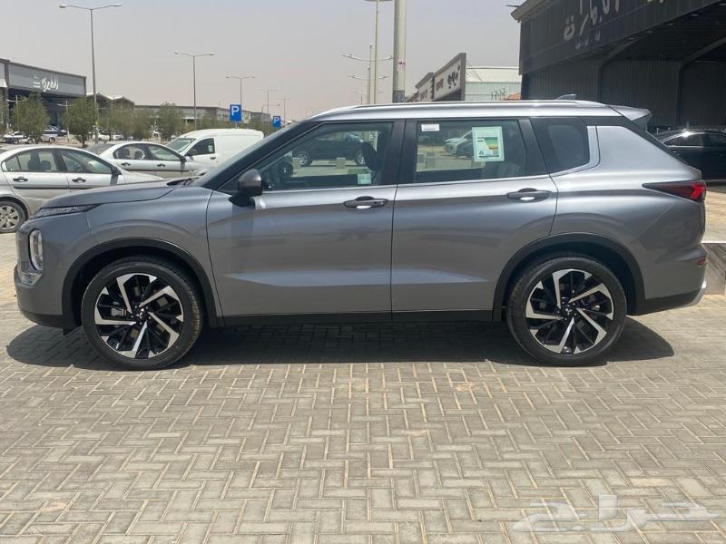 Mitsubishi Outlander Full Panorama and Fully Loaded Saudi 202463616449922051112