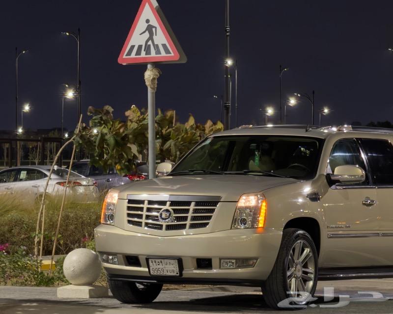 Cadillac Escalade (Sold)63616618802049112