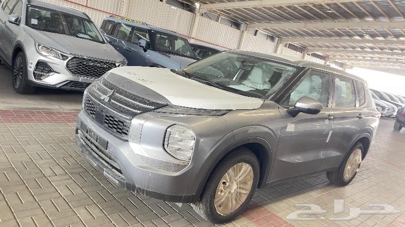 عروض نهاية السنة ميتسوبيشي اوتلاندر ML موديل 202463616778450434113