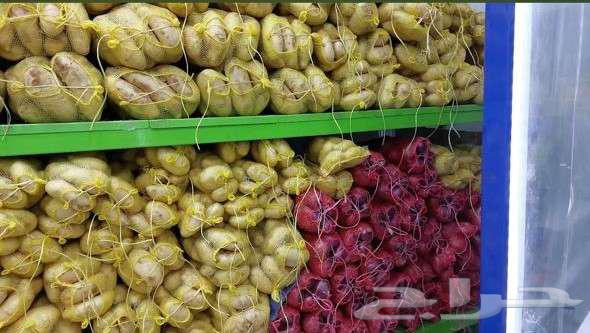 Vegetable, fruit and date shop for sale in Al Naseem district63006165951362111