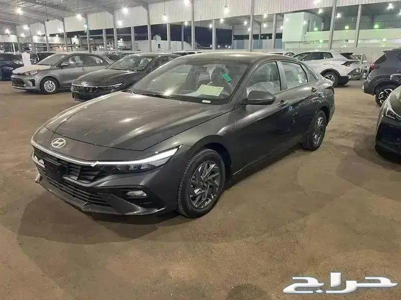 Hyundai Elantra Smart 1500 2025 model cash and financing our offers are excellent63616931069314112