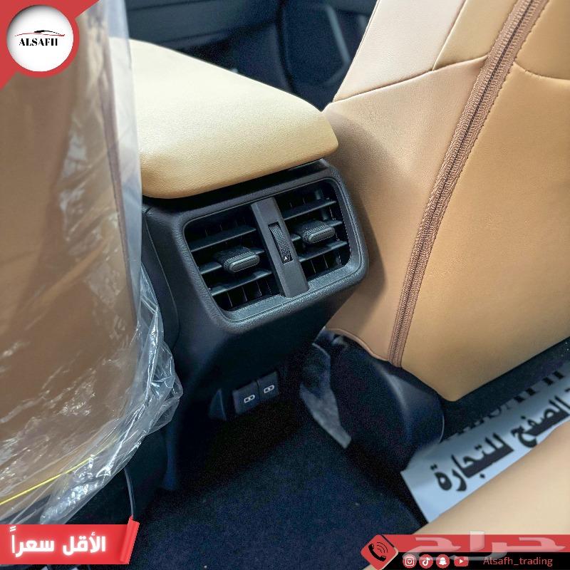 Lexus UX300 AH 2024 at Alsafh, the lowest price63616929790850114