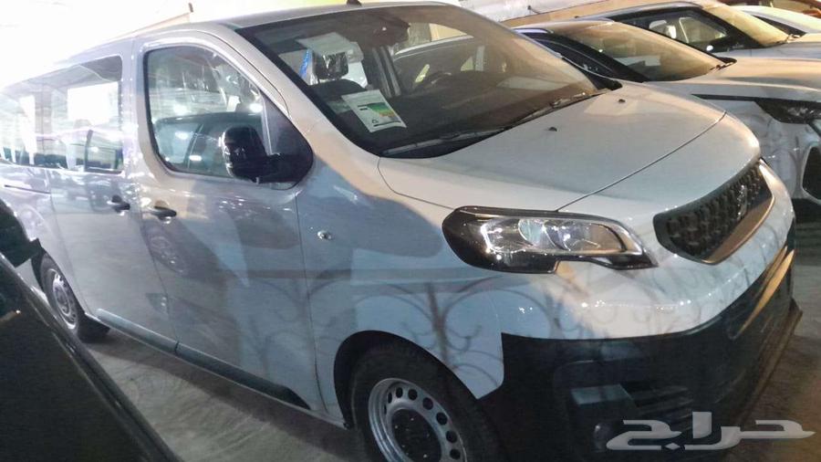 Peugeot 9-Seater Expert Combi 202463616919258754112