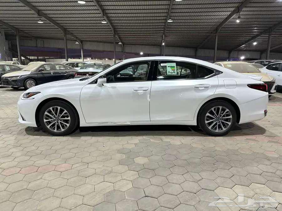 Al-Jazeera Bank 50 50 No-Profit Offer for Lexus ES 300 Hybrid AH-202463616933234945114