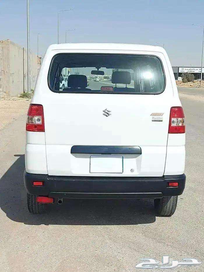 Hyundai Cargo Buses Diesel and Gasoline for Monthly Rental63617081865474114