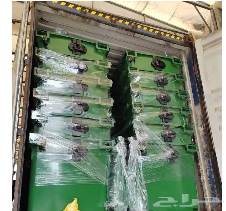 Plastic waste container 1100 600 liters63006168191105114
