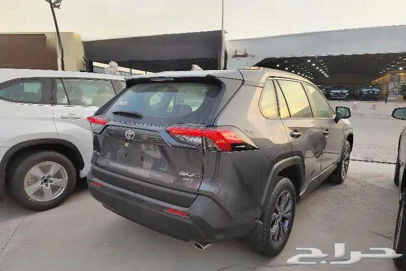 Toyota RAV4 2025 XLE Half Luxury Gasoline Saudi63617079367937113