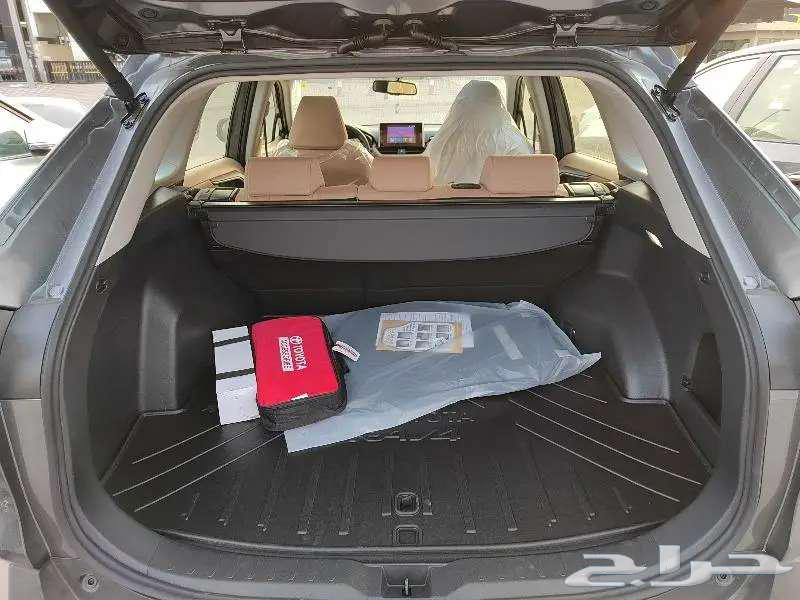 Toyota RAV4 2025 XLE Half Luxury Gasoline Saudi63617079367937112