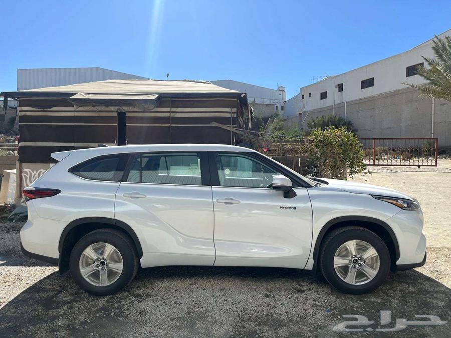 Toyota Highlander LE 2024 White without double cab63006199179906111