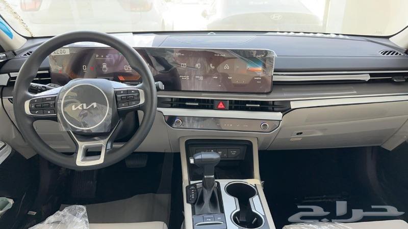 Kia K5 Standard Developed63617230681346114