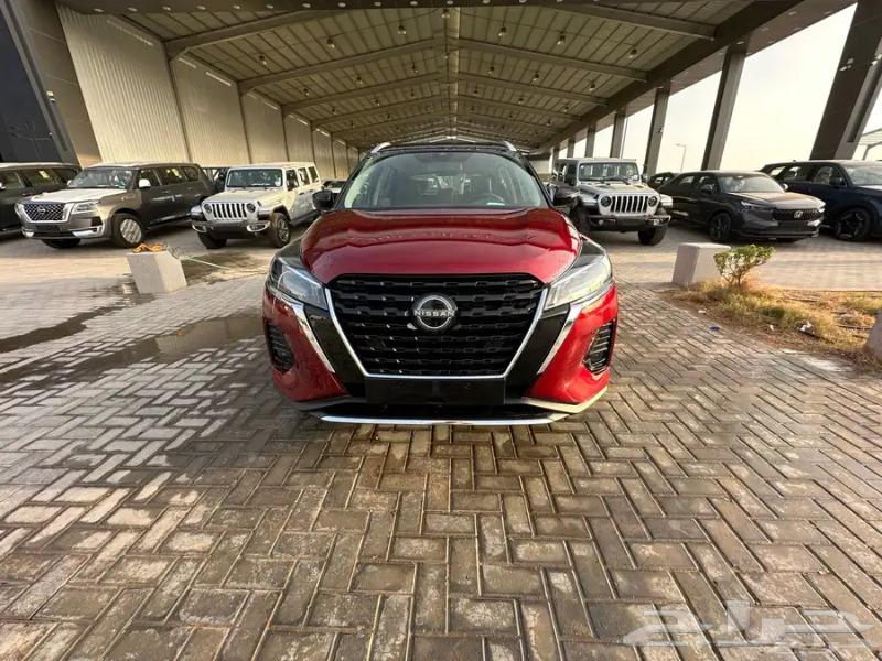 Nissan Kicks Full Option 2023 Black Roof63617231429634112
