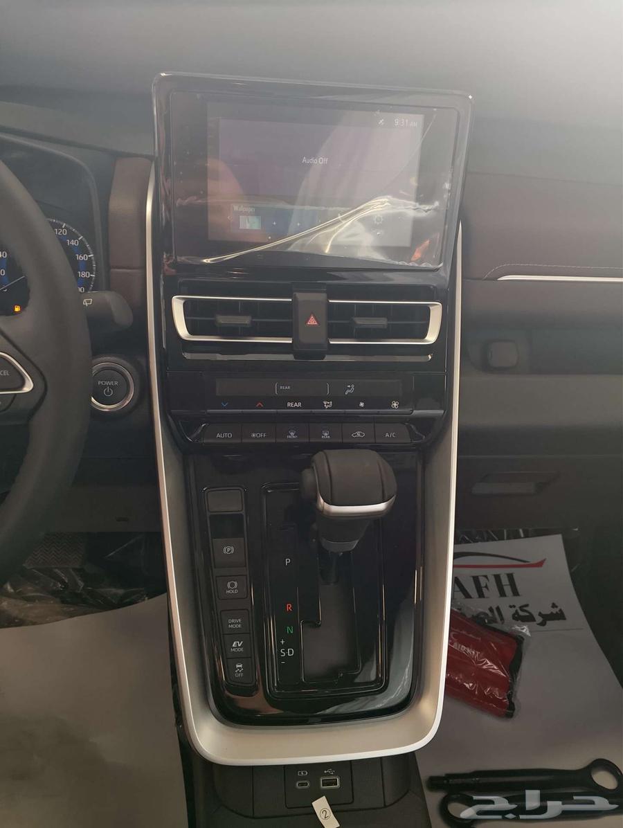 Toyota Innova Full VIP 2024 at the Best Prices63617227040515114