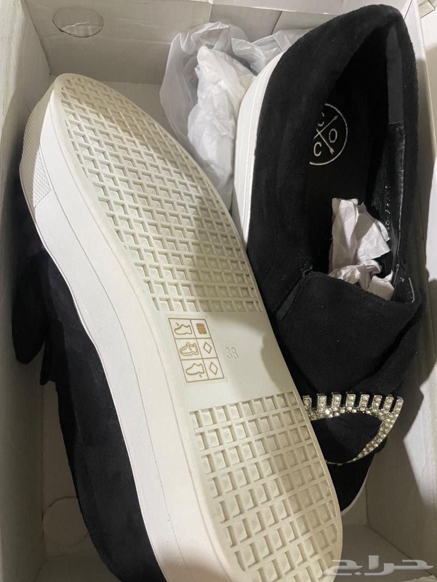 A new, beautiful, and comfortable shoe633094265120011122