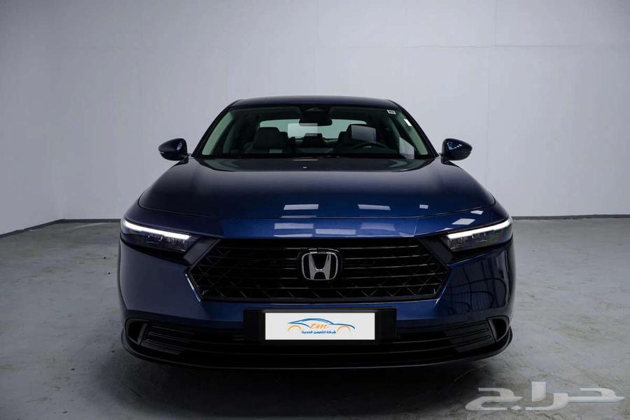 هوندا اكورد LX 2024 بنزين متوفر جميع اللفئات63617226834306111