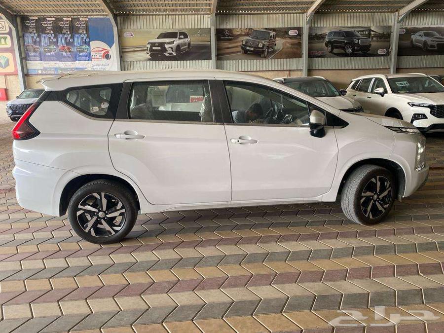 Cash and Installments Mitsubishi Expander High Line 202463617224970881111