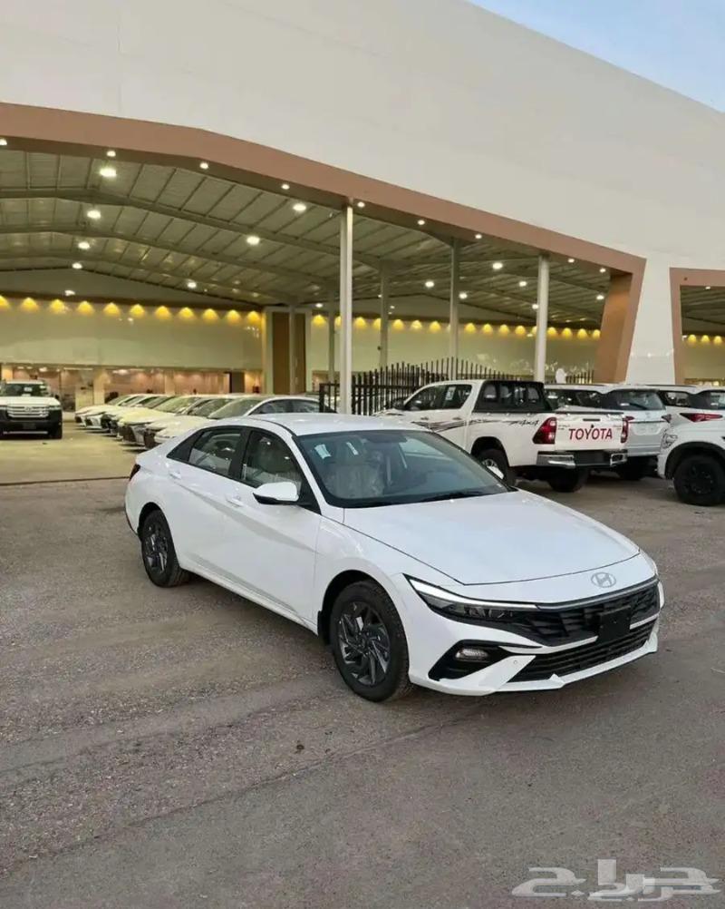 Hyundai Elantra Smart 202563617257051010111