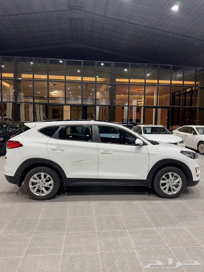 Hyundai - Tucson 2.0 Half Full - 2020 (Not Available)63617402017282113