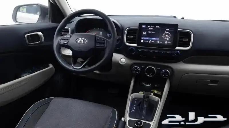 Hyundai Venue Premium 2024 Cash and Installments63617386416257114