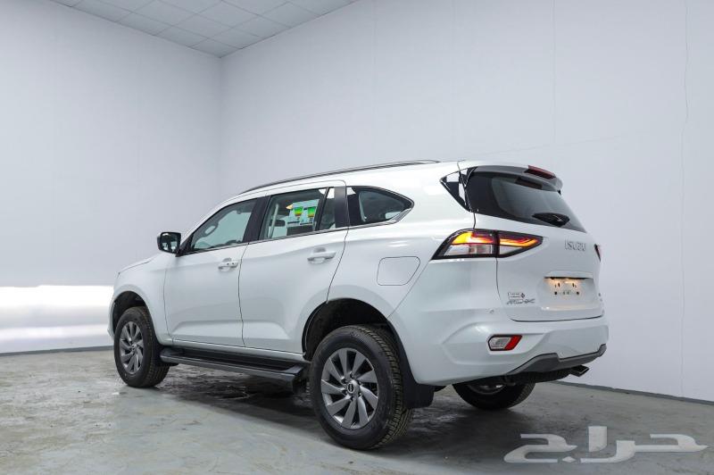 Isuzu MUX 2024 Full Option Best Offers63617385541763114