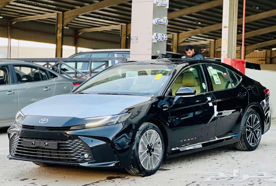 Toyota Camry LE Hybrid 202563617255365761111
