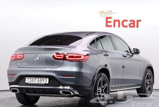 Mercedes GLC63617539107971112