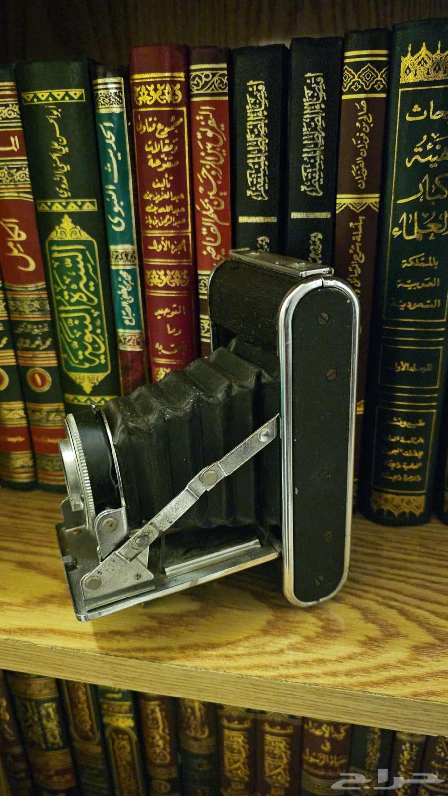 An old heritage bellows camera63304803288323111