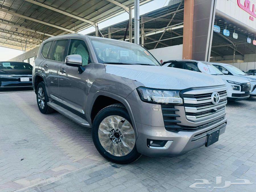Toyota Land Cruiser GXR - L4 Gasoline 2024 Bank and Cash Sales63617556090370112