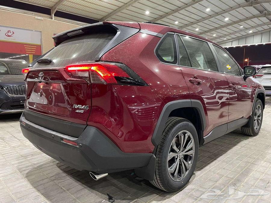 Toyota RAV4 2024 XLE Trim Dual Sunroof (Gasoline) 2.0L63617558556033114