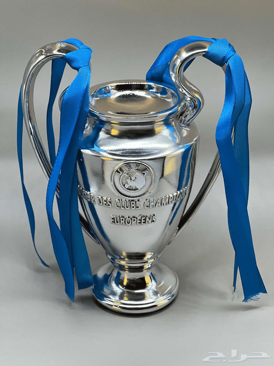 مجسم دوري الأبطال63256304815106111