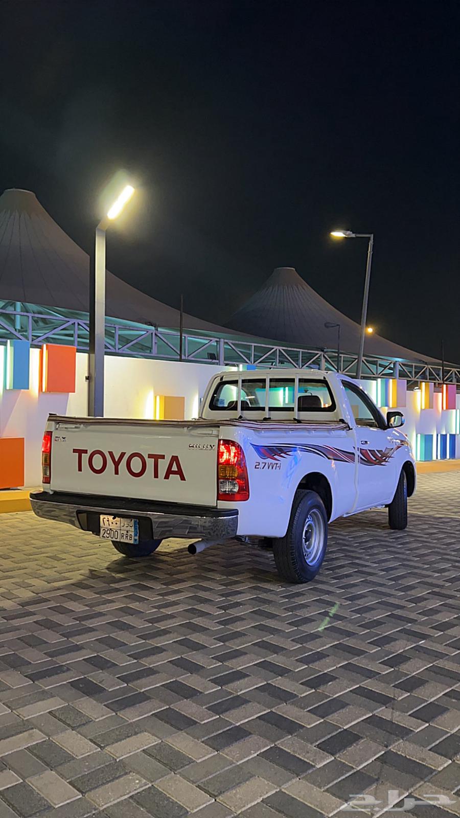 HiLux 201063534122950787112