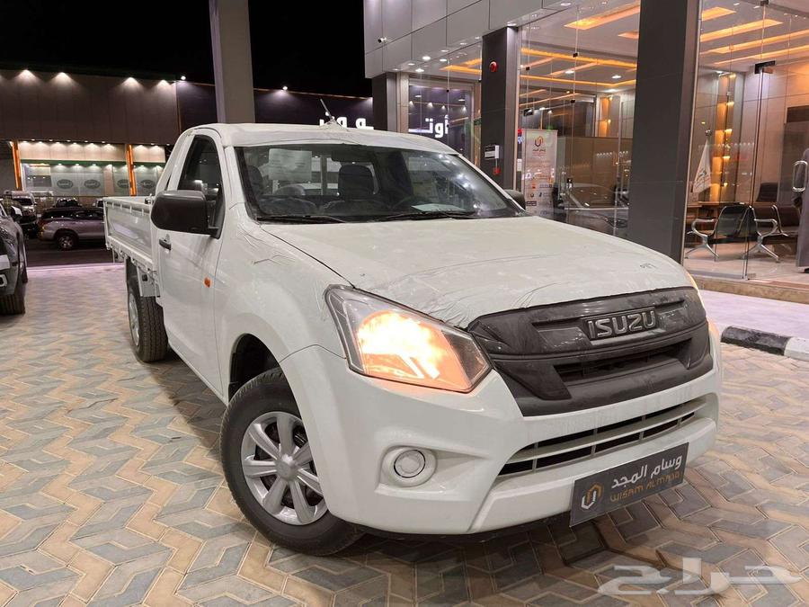 Isuzu D-Max 150 horsepower, model 2025, with customs card63534555991937112
