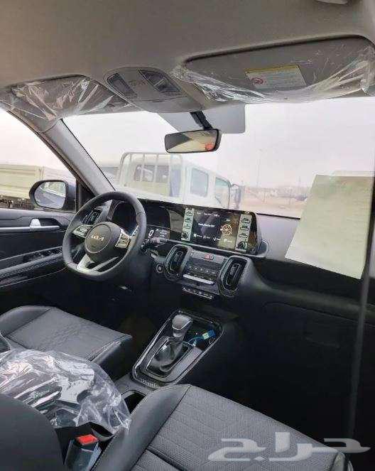 Kia Sonet MID with 1.5 engine, model 23, for less than 70,00063530162593025113